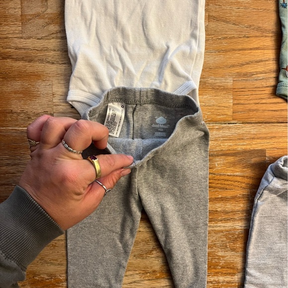 6-9 M Tee/Pant Bundle - Picture 10 of 11
